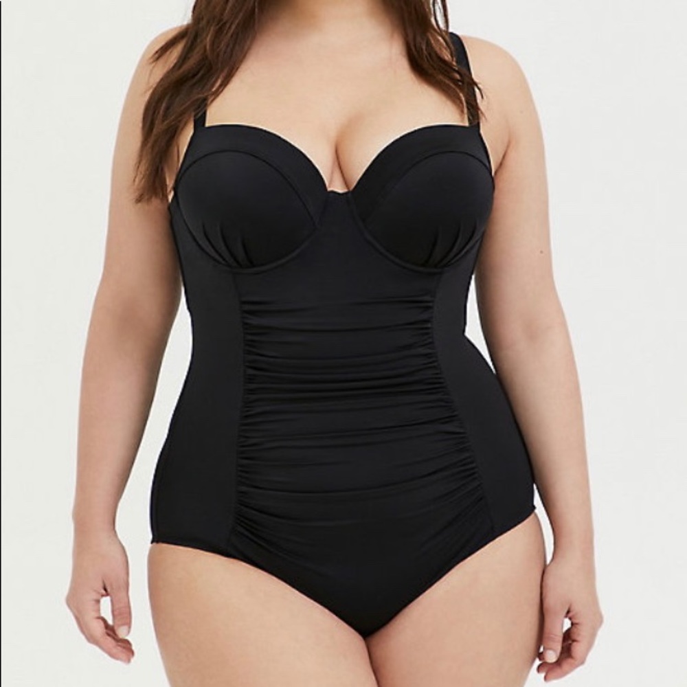 Underwire One Piece Black Swim Suit Torrid 3x